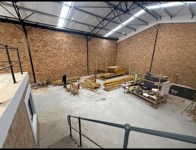 395M² WAREHOUSE FOR SALE IN BARTLETT